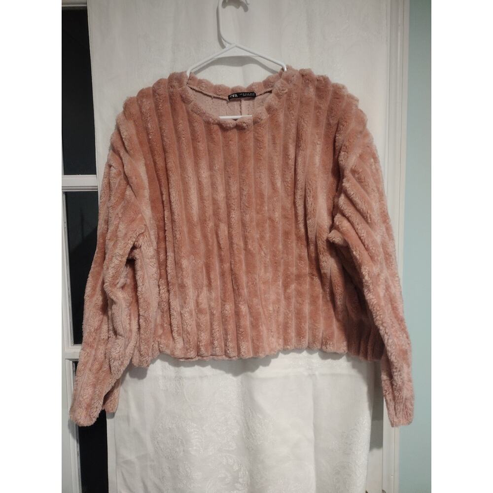 Zara Medium Blush Pink Faux Fur Cropped Sweater Y2K Coquette Feminine